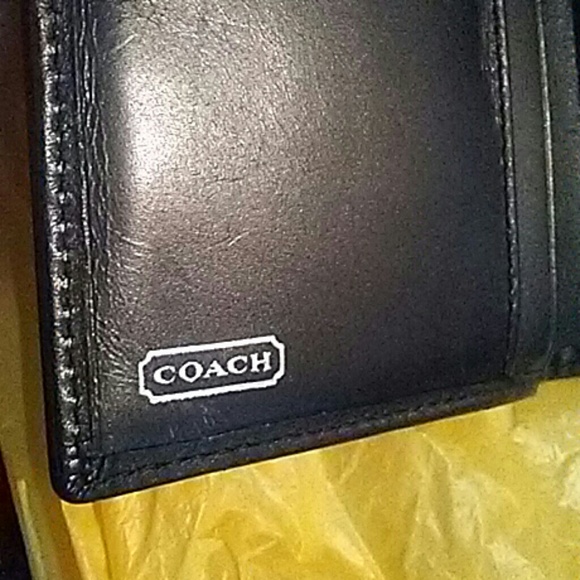 COACH High capacity trifold wallet - Picture 5 of 8
